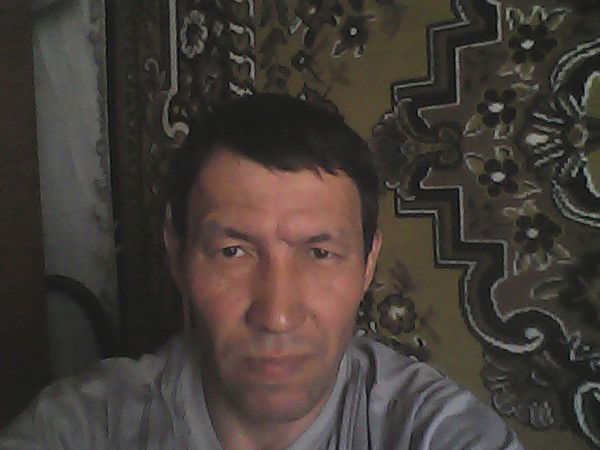 Гизбулла Магафуров