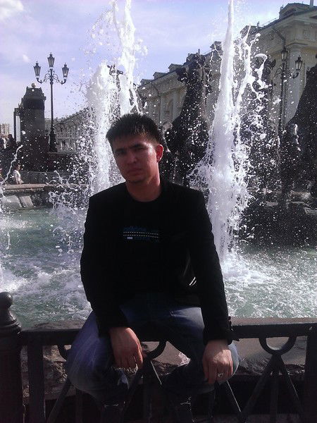 Исроил Гулмуратов