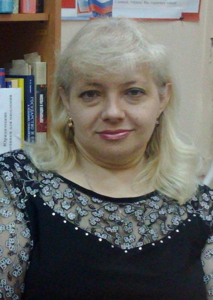 Елена Земляная