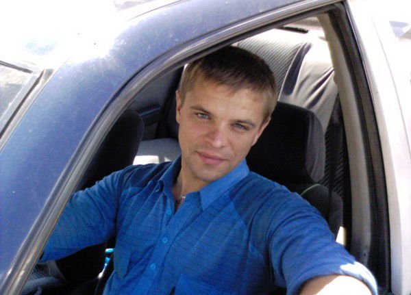 Виталий Лобач