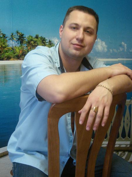 Дмитрий Светличный