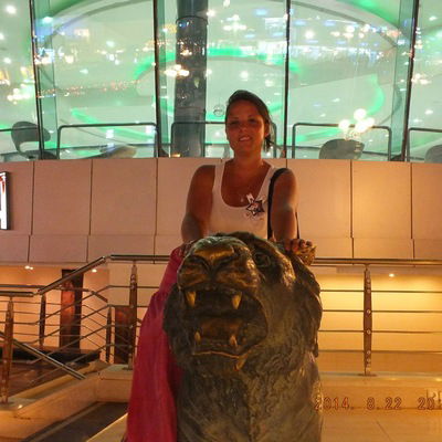 Вероника Колос