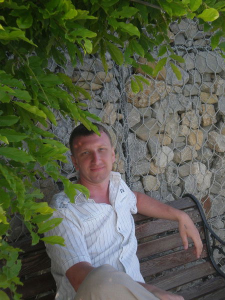 Олег Толстель