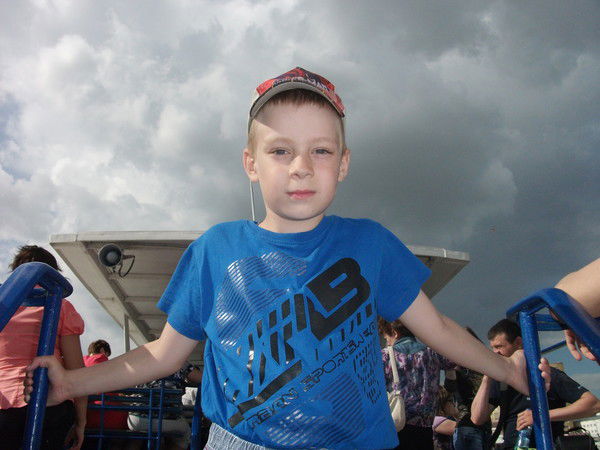 Саша Красивый