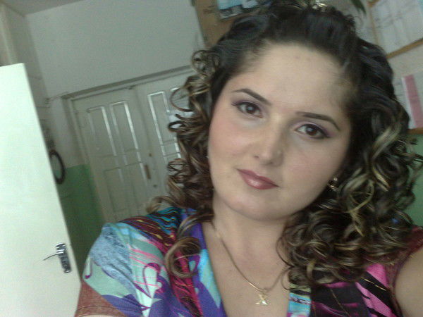 Халисат Гамзатова