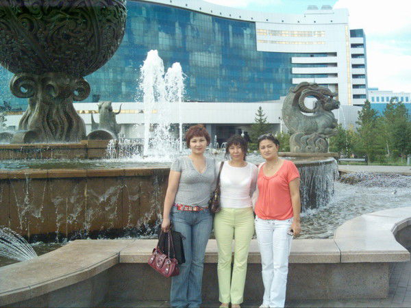 Гуля Каратаева