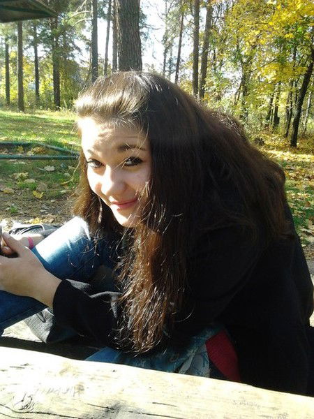 Анна Жарова