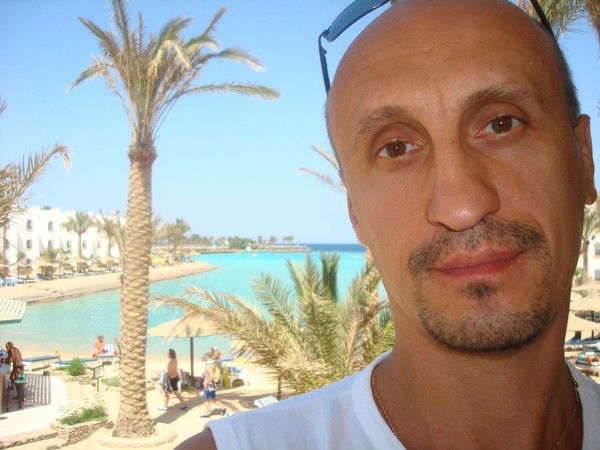 Сергей Ледник