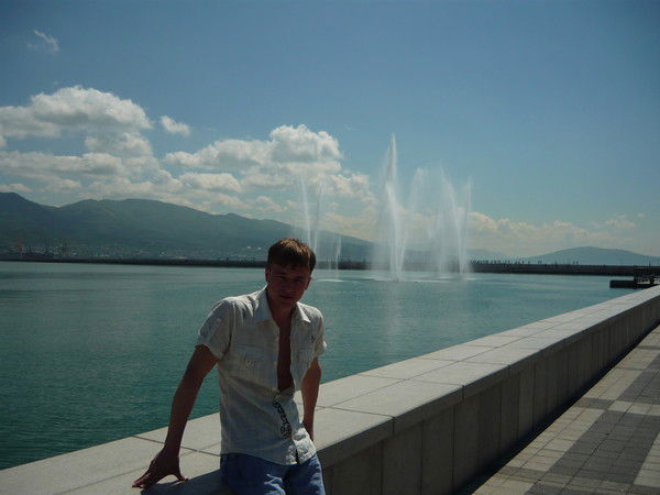 Лев Шувалов