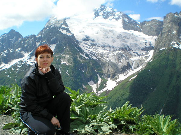 Елена Хлыстова