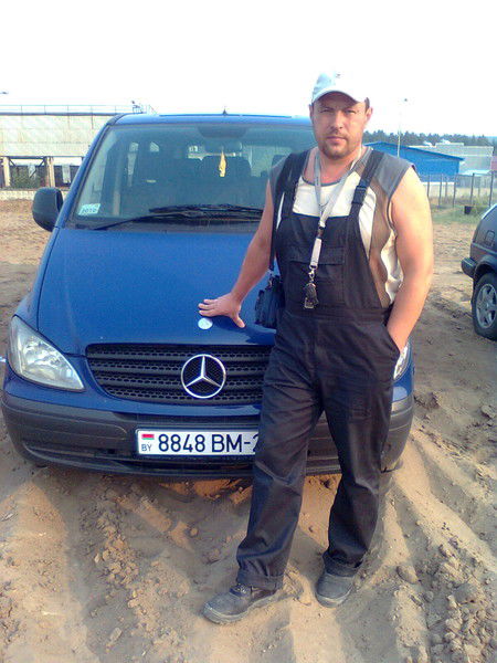 Лёша Лавринович