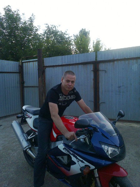 Александр Цыганов