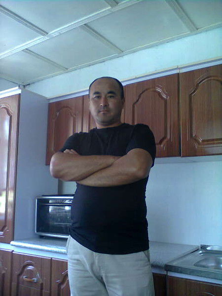 Таалайбек Жураев