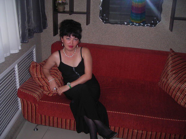 Асия Садыкова