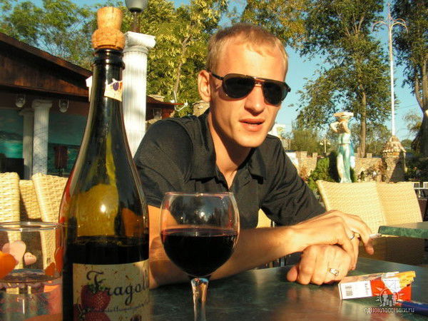 Александр Бочаров