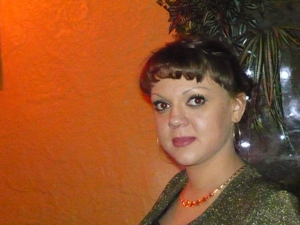 Анна Комарова