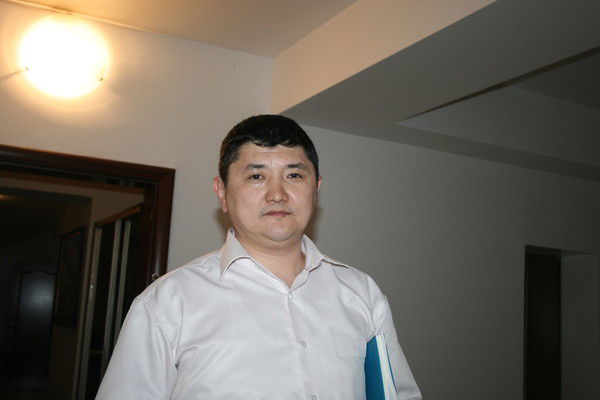 Нурлан Султанов