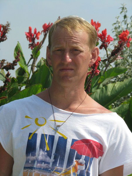 Олег Иванов