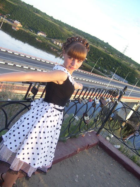 Оленька Kishechkina