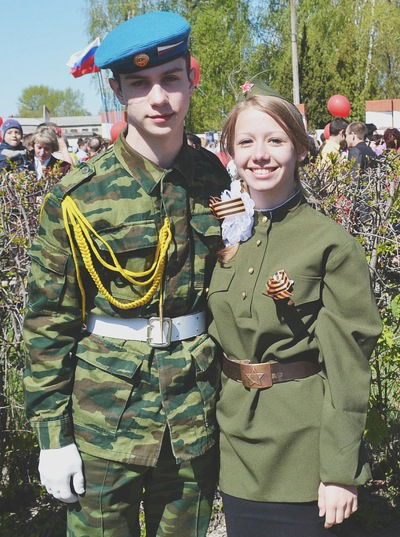 Александра Апрелова