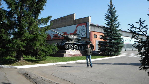 Илья Лазарев