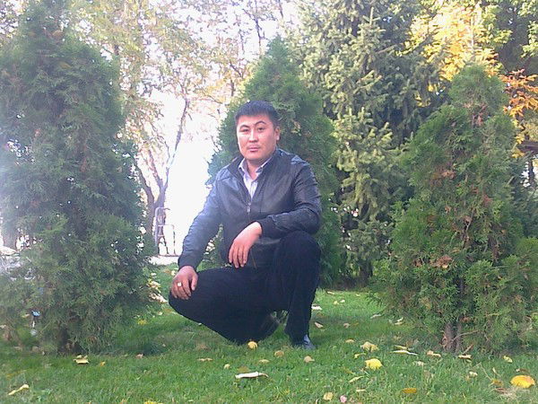 Айдос Асанбаев