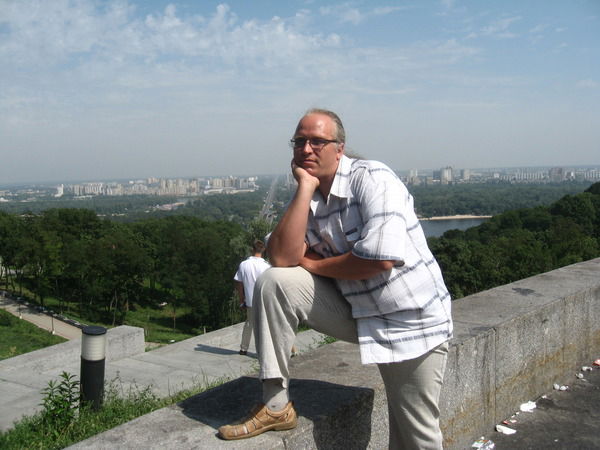 Андрей Иванов