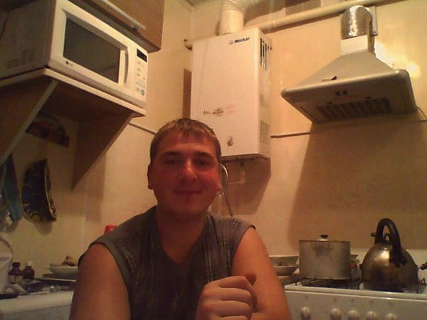 Александр Исаев