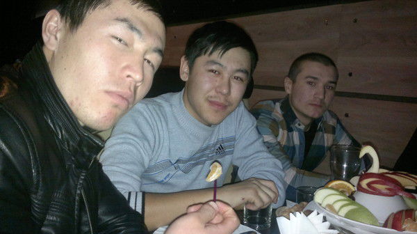 **_**_** **ж_O_Н_I**