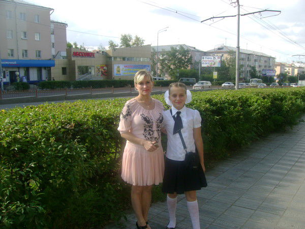 Оля Комогорова