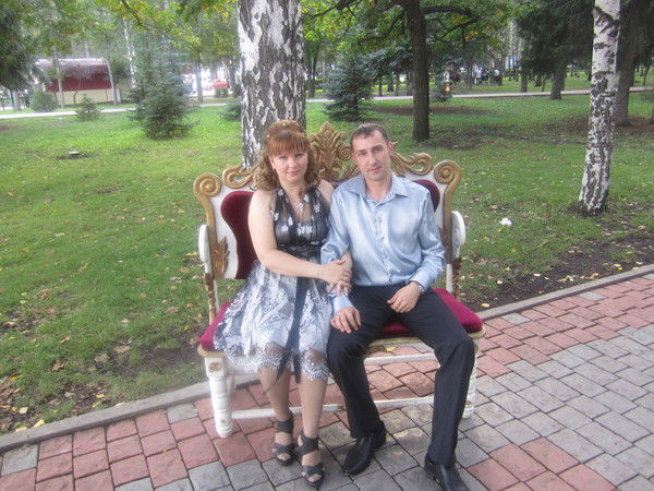 Лена Бухарова