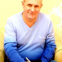 Виктор Михайлов