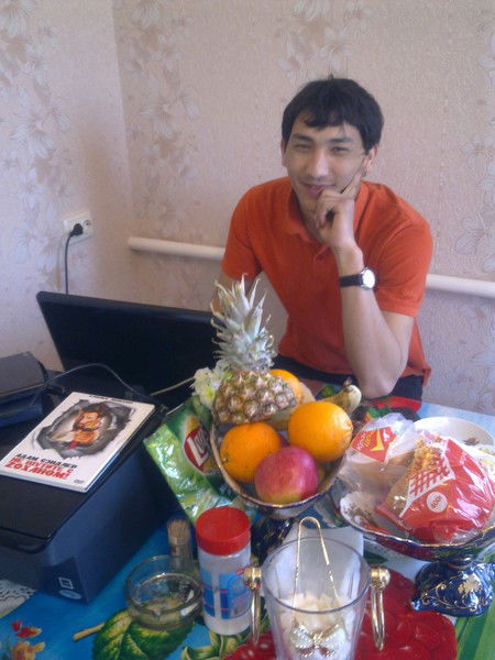 Жонибек Жонузаков