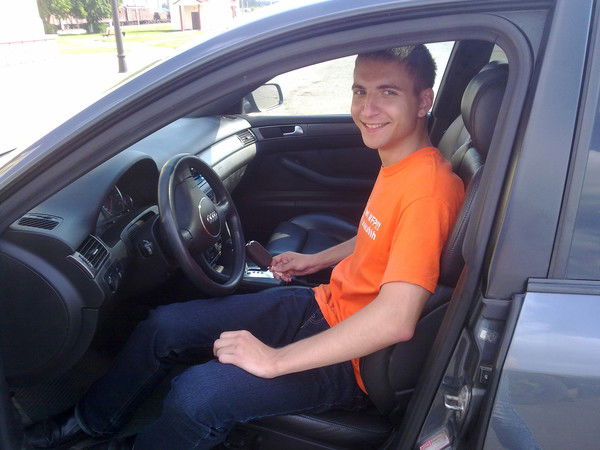 Владислав Обух