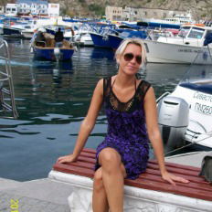 Лена Дорохова