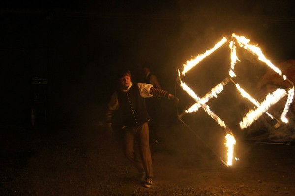 Неизвестно Неизвестно