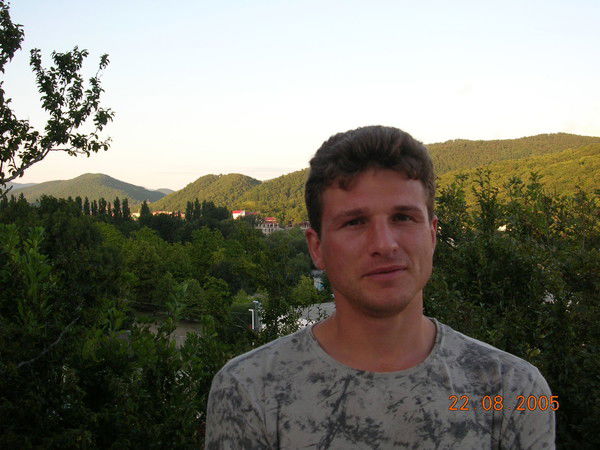 Валерий Петров