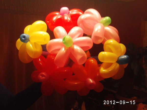 Цветы Из Воздушных Шаров ***