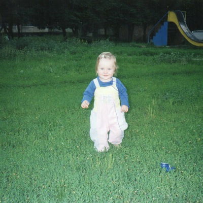 Катя Мезинова