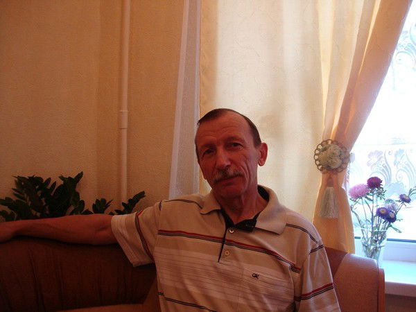 Юрий Секерин