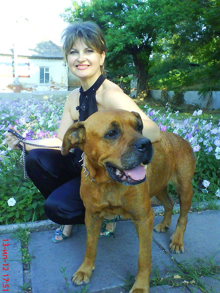 Наташа Добрянская