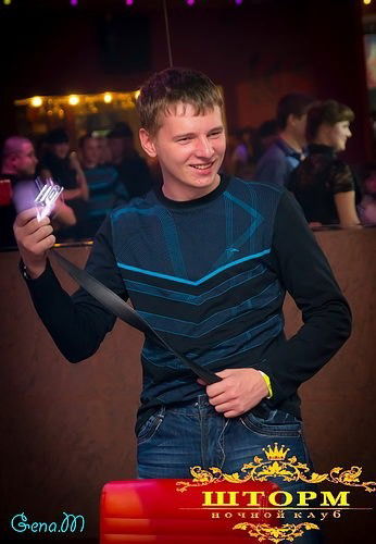 Максим Петров