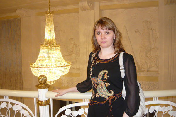 Оля Белухина