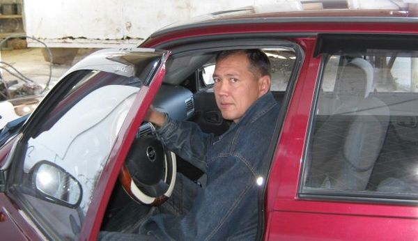 Борис Миролюбов