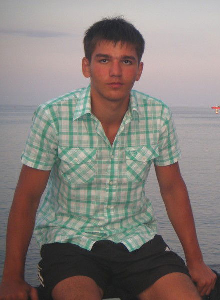 Ислам Паталиев