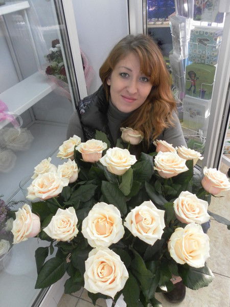 Эльнора Халманова