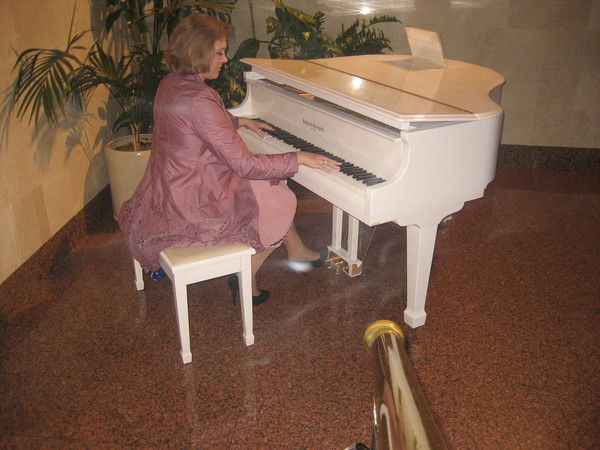 Лариса Асеева