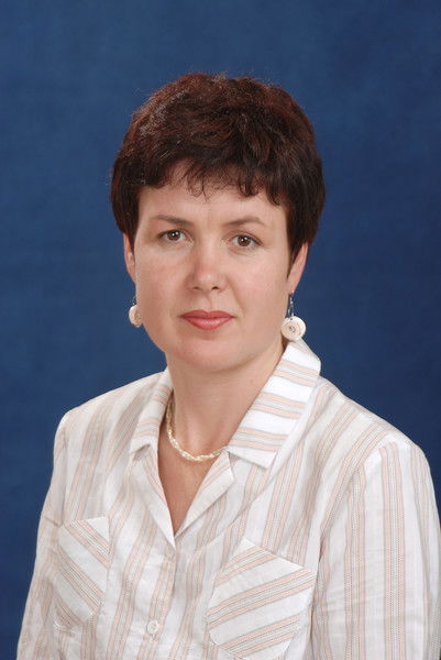 Марина Басова