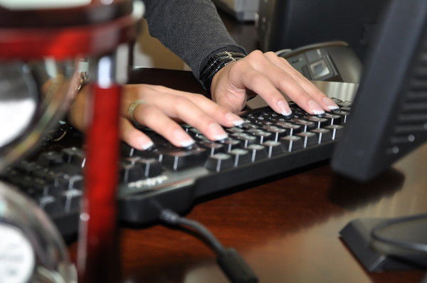 Салтанат ......