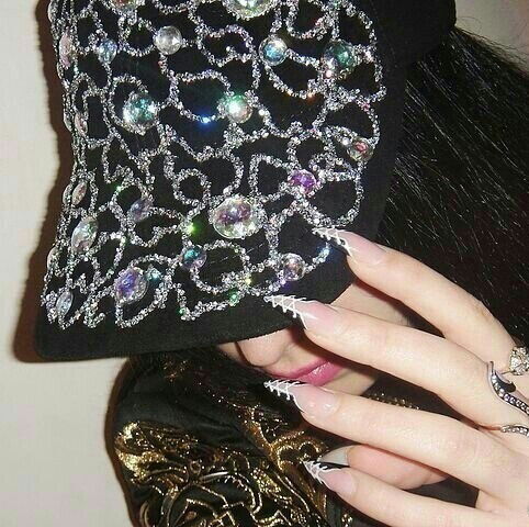 ****** Романенко